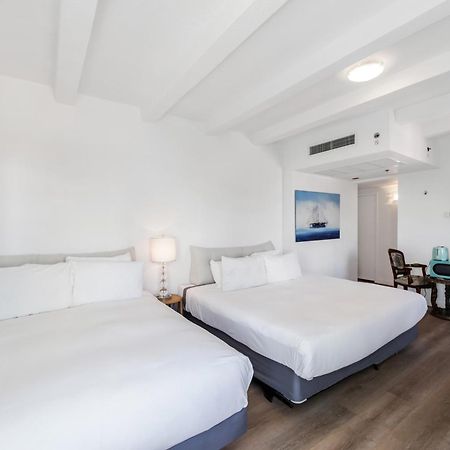 Ocean Spray Hotel Майами-Бич Экстерьер фото