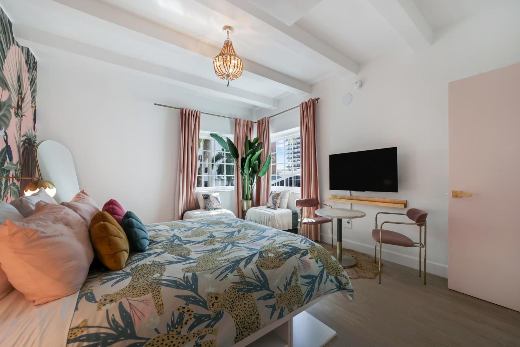 Ocean Spray Hotel Майами-Бич Экстерьер фото