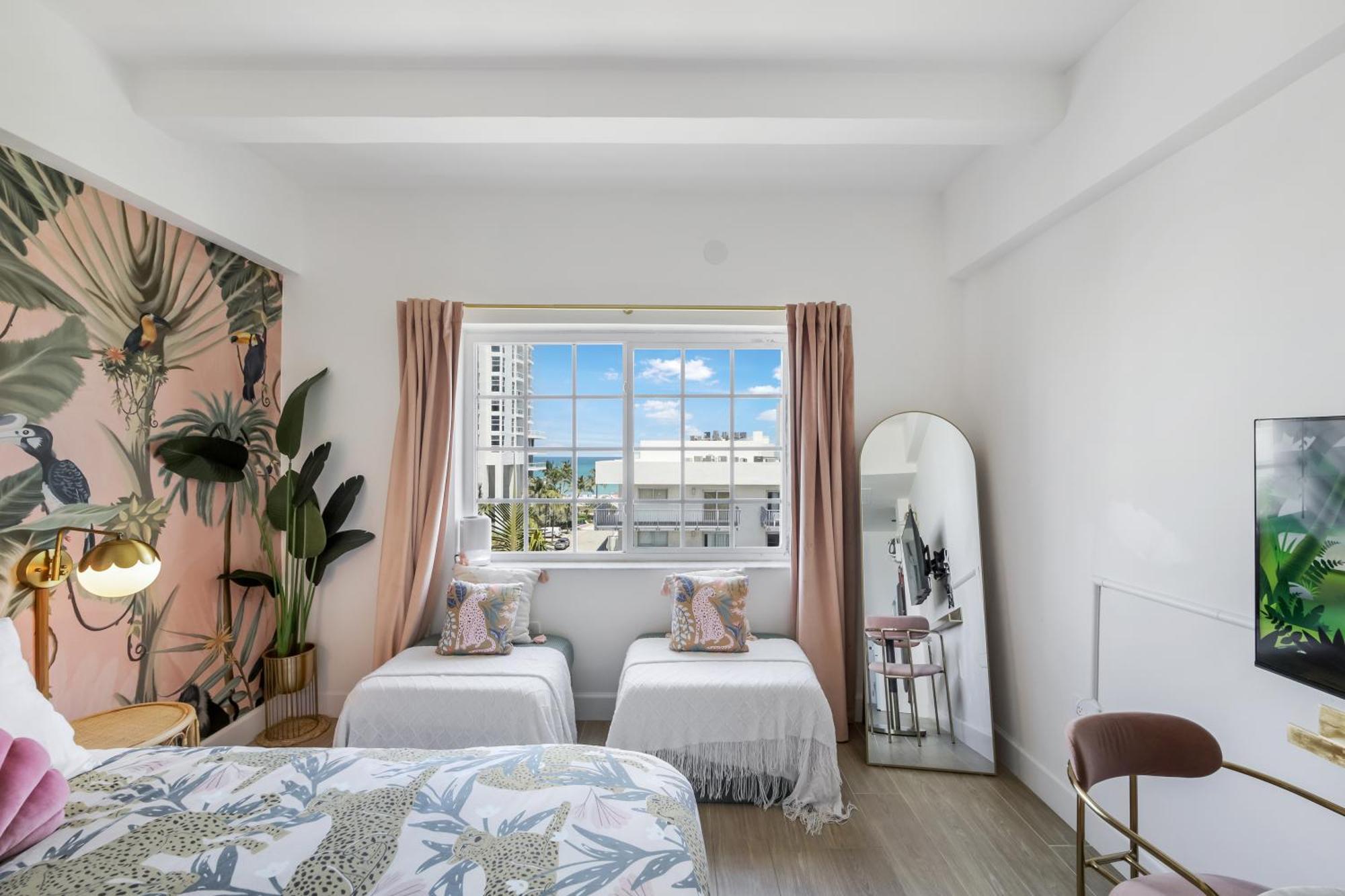 Ocean Spray Hotel Майами-Бич Экстерьер фото